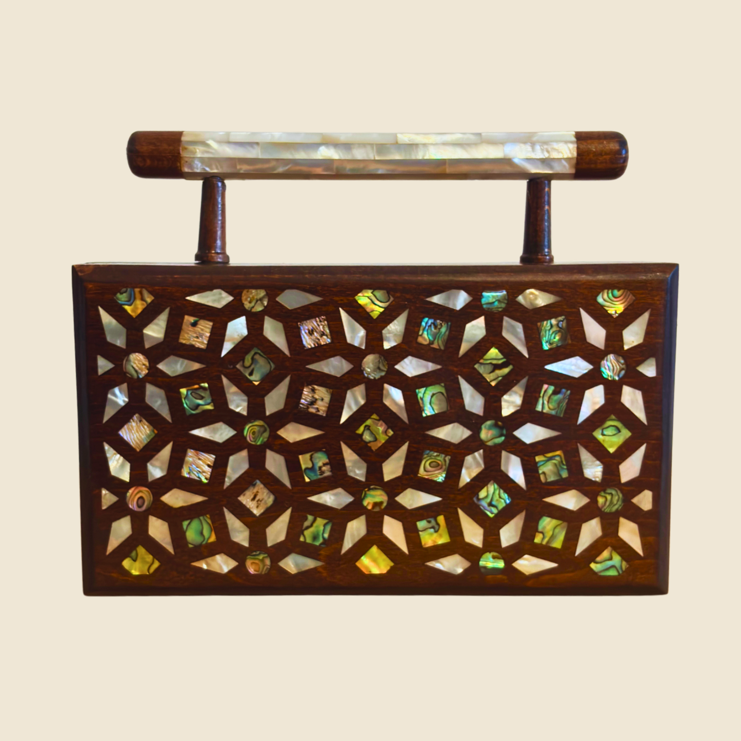 Zenobia – Luxe Damascene Clutch in Notenhout met Parelmoer Inleg & Brokaat Voering