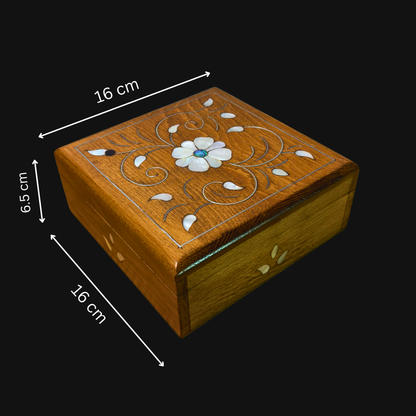 Boîte Damasquine de Luxe Artisanale – Nacre & Velours