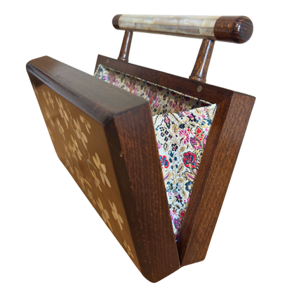 O Jasmim de Damasco – Bolsa Damasquina de Nogueira com Madrepérola e Forro em Brocado