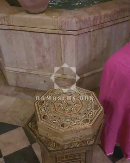 Damast Mozaïek Doos – Handgemaakt Hout met Wijnrode Fluwelen Binnenkant